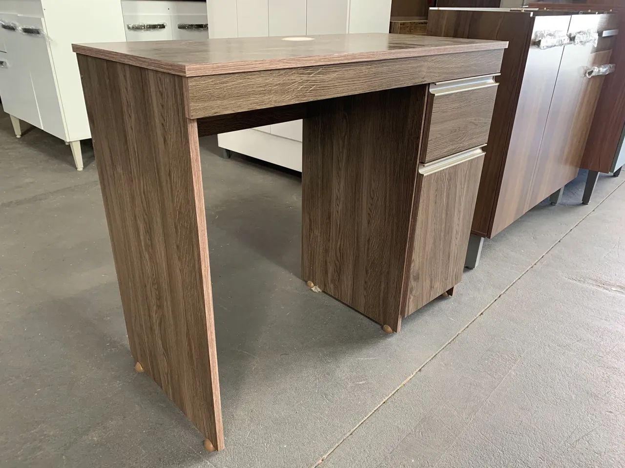 ESCRIVANINHA MESA BANCADA NOVO - ENTREGAMOS MONTADO - Foto 2