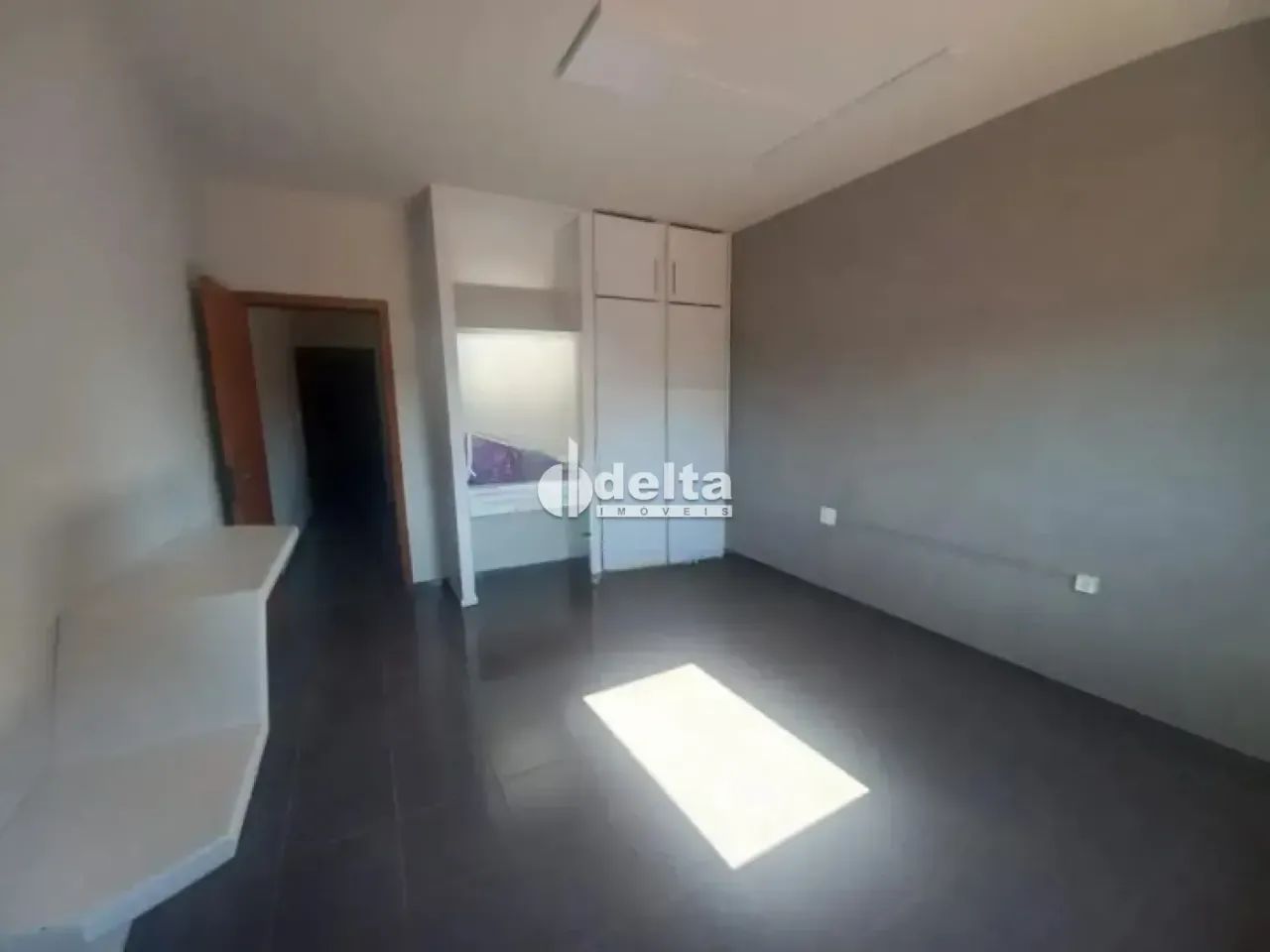 Casa residencial disponível para locação no bairro Vigilato Pereira em Uberlândia-MG - Foto 4