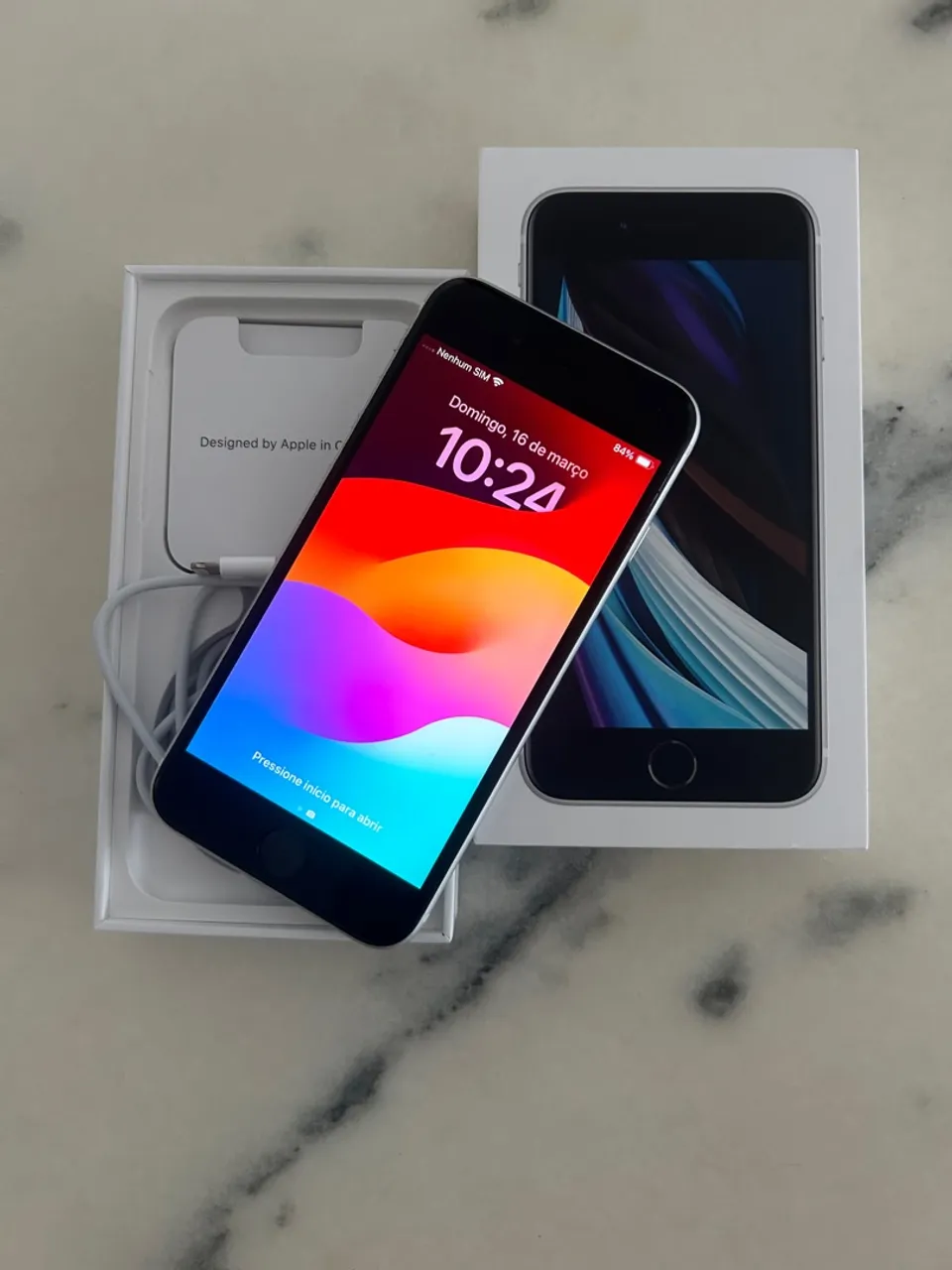 iPhone SE 2020 - 64gb - impecável