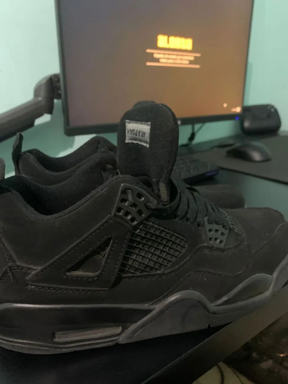 Jordan 4