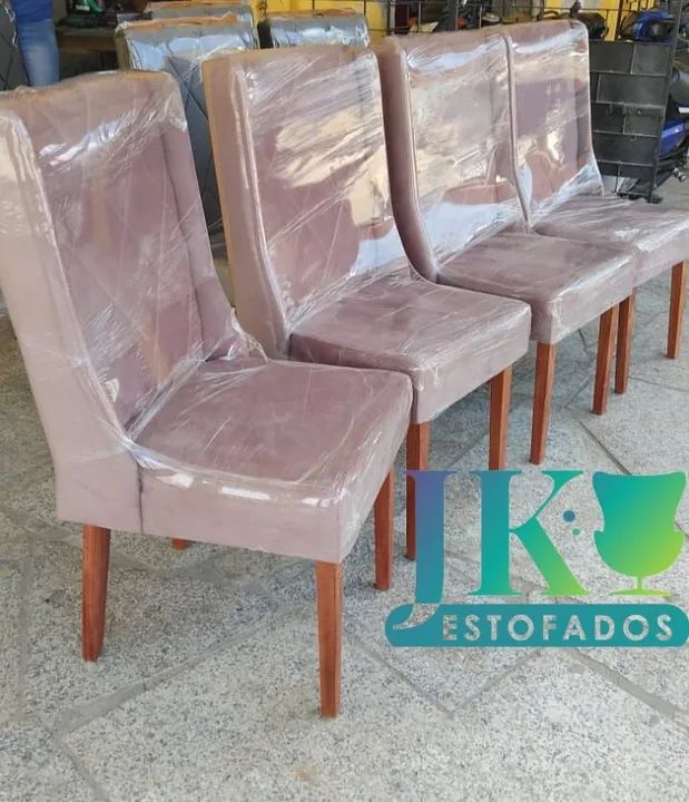 Conjunto de Cadeiras Estofadas - Novo
