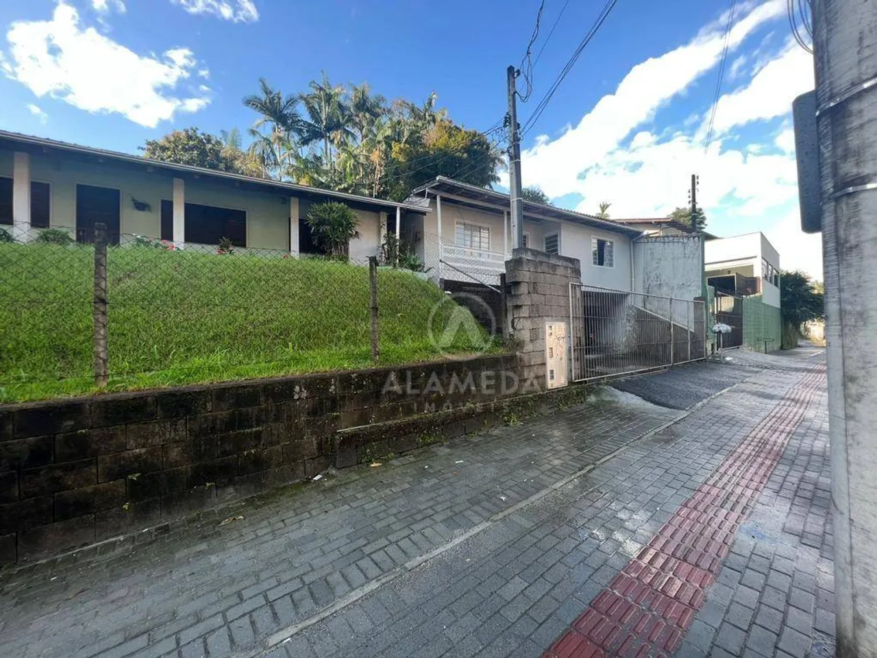 Terreno à venda, 809 m² por R$ 1.496.300,00 - Escola Agrícola - Blumenau/SC