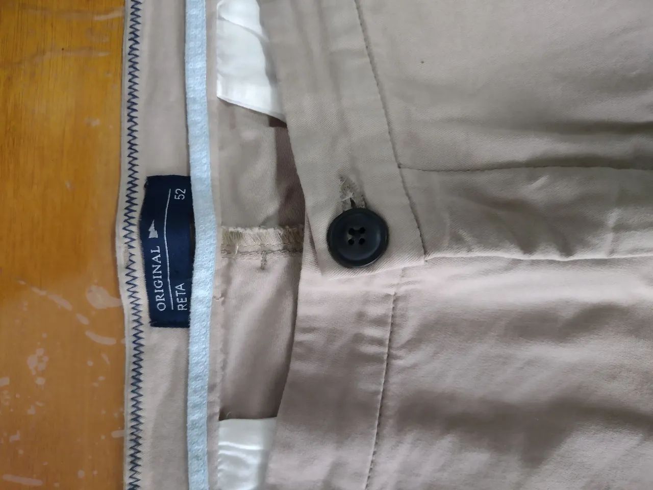 Calça Esporte Chick Bege TAM. 52  - Foto 3