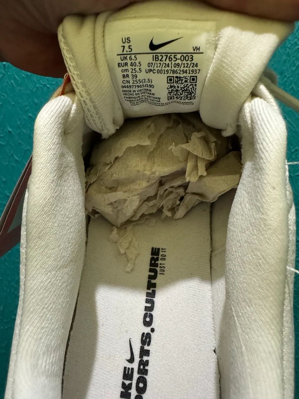 Tênis Nike Uplift SC - Cor creme  - Foto 5