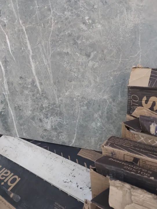 Piso retificado rústico Logan Stone 75.5x75.5 incopisos  - Foto 3