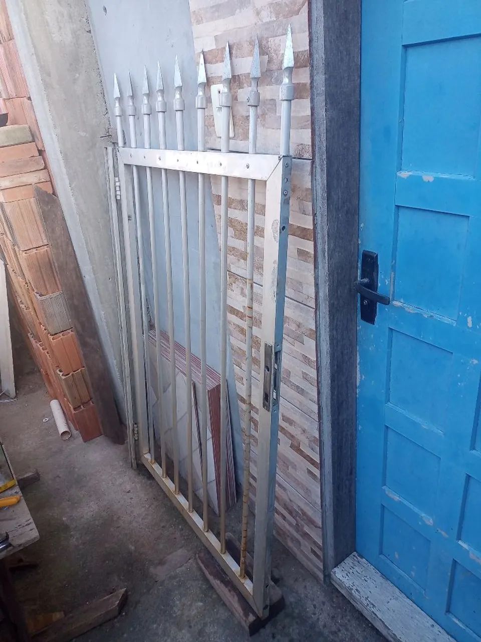 Portão de Alumínio 64316685922305124