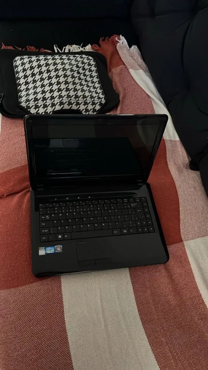 Notebook Positivo N8100