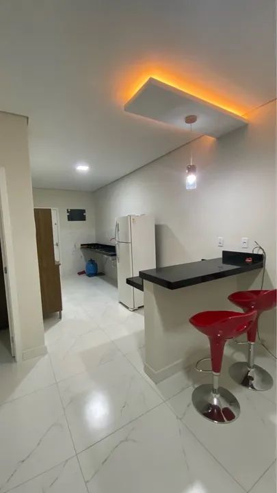 Aluga-se apartamento mobiliado no São Francisco 