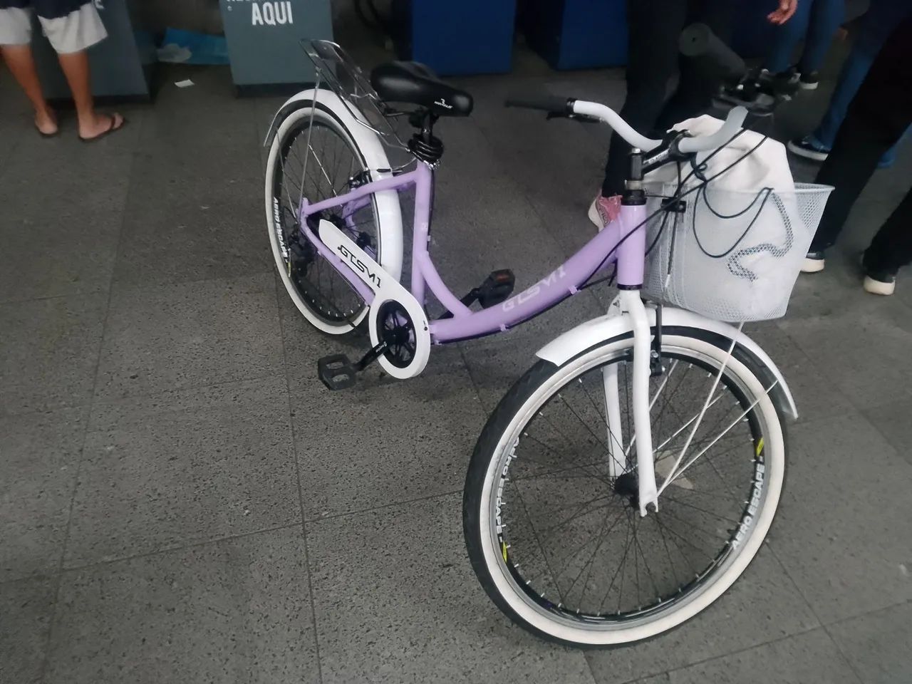 Bicicleta Retrô aro 26 SEMINOVA - Foto 4