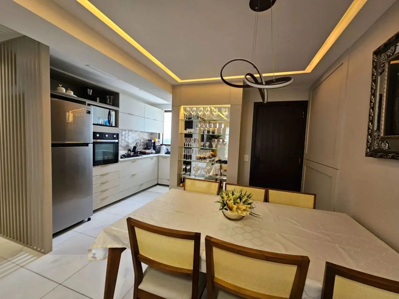 Maria Eleonora -Estados -Andar alto -69m² -02 quartos s/01 suíte + Office - Ambientado e c - Foto 5