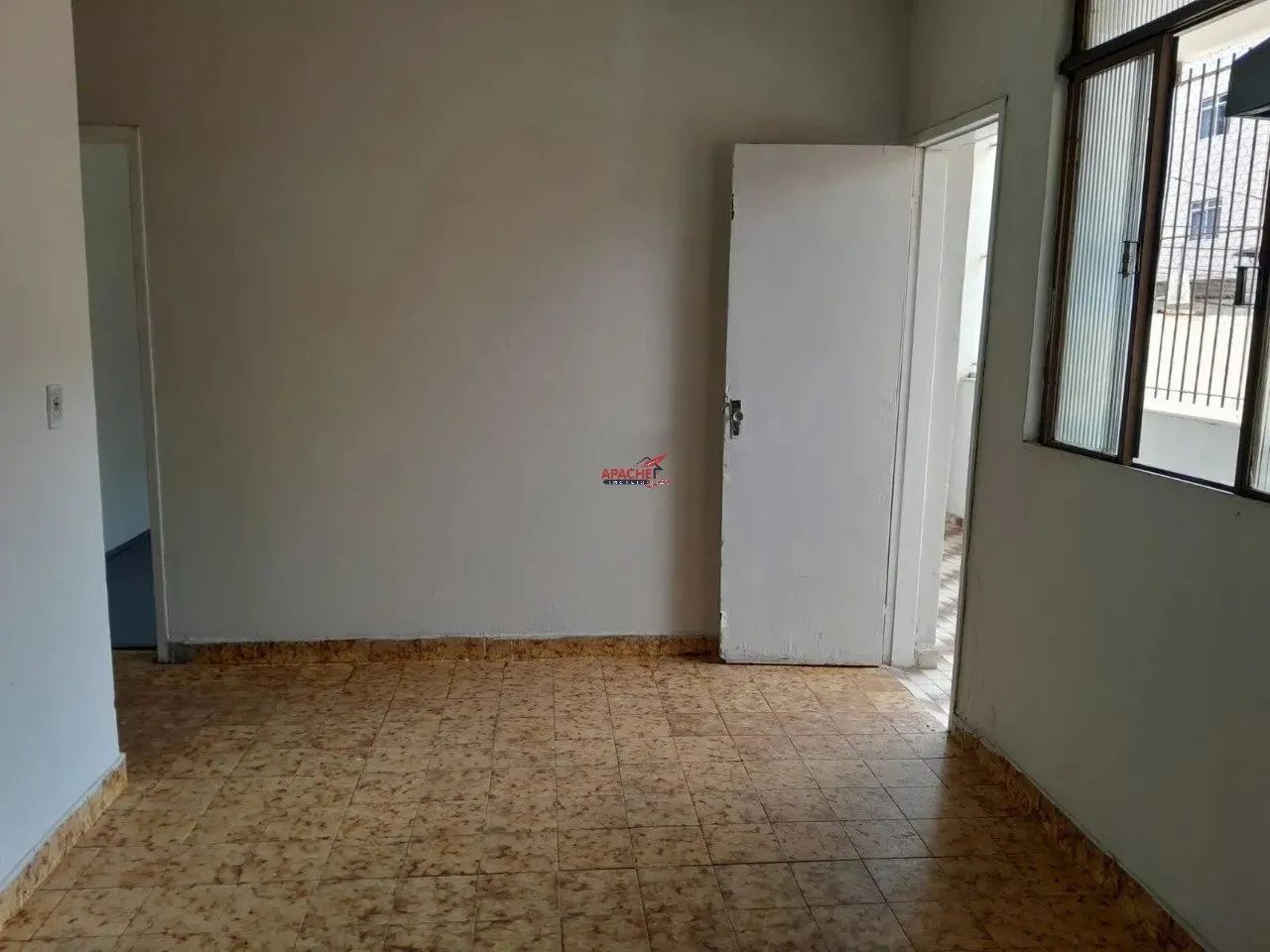 Loja com kitnet para locação, no bairro Santo Antônio em Viçosa - MG. - Foto 11