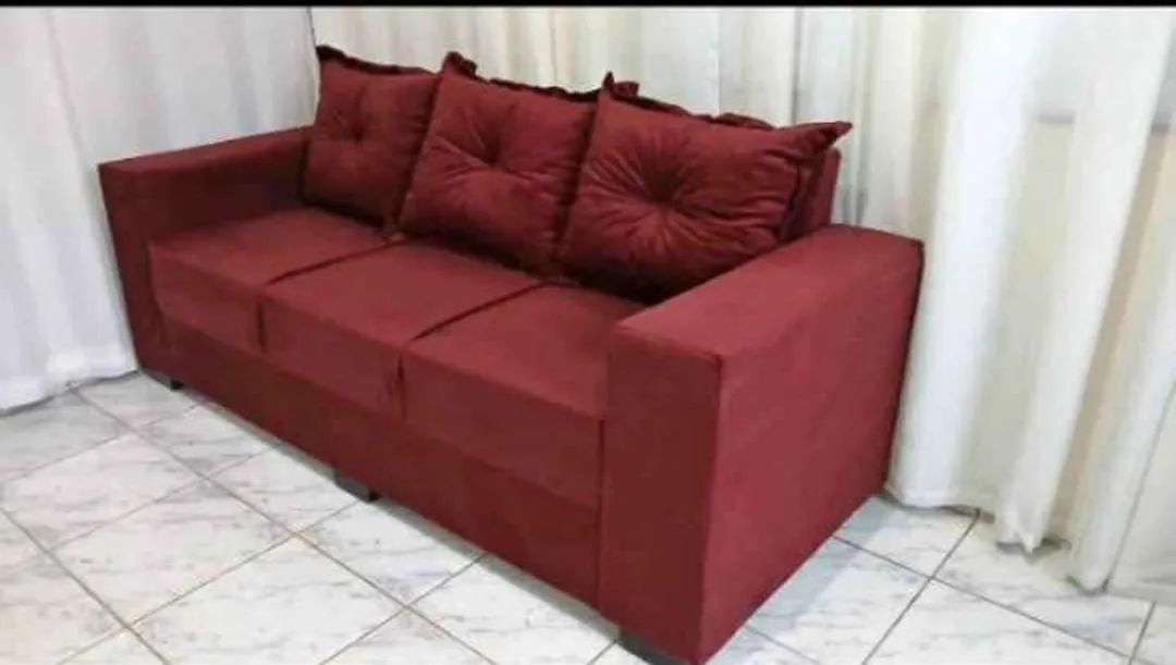 Sofá 3 lugares  - Novo ENTREGA GRÁTIS 