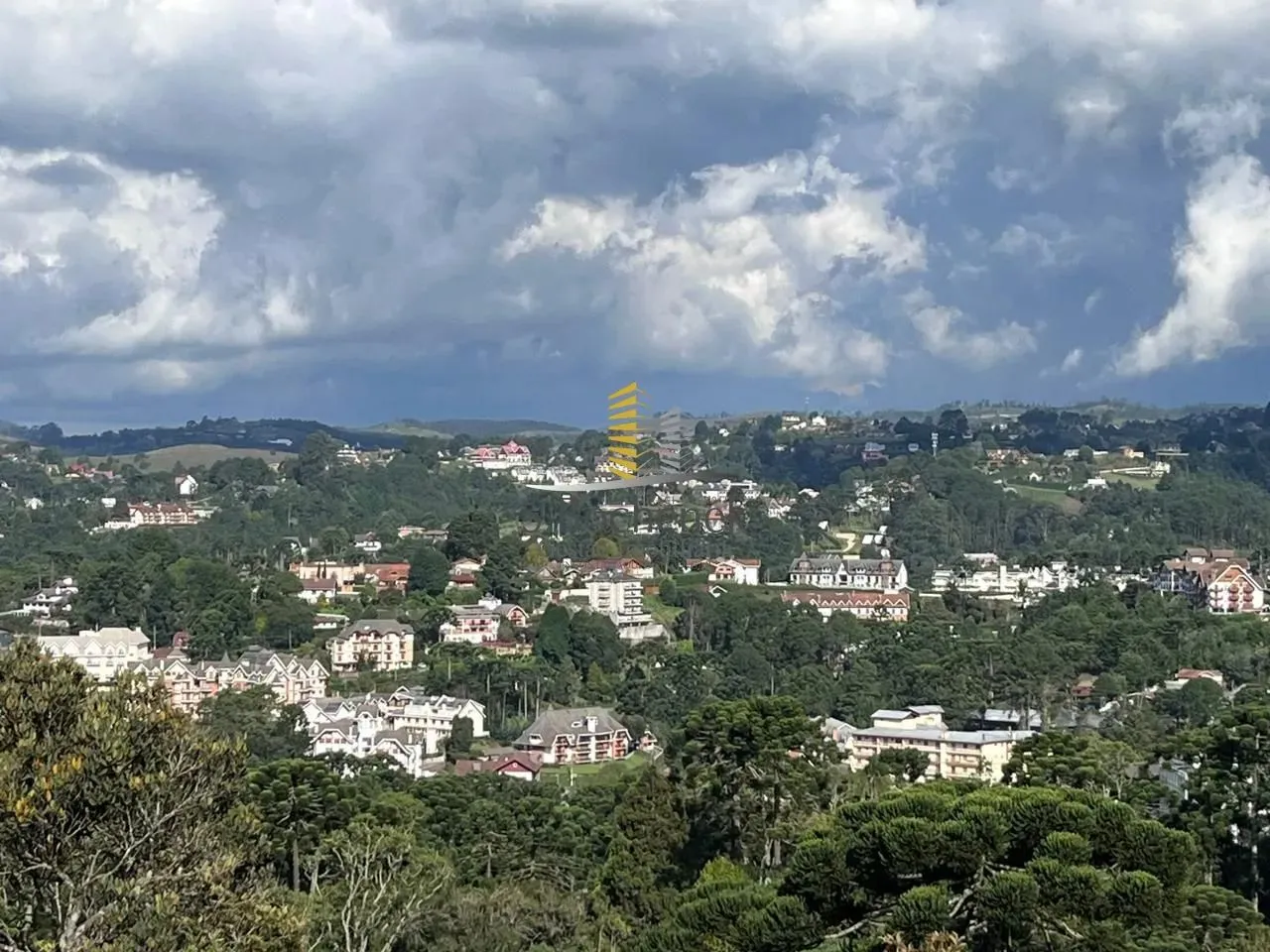 Ótimo terreno venda Campos do Jordão/SP - melhor localização