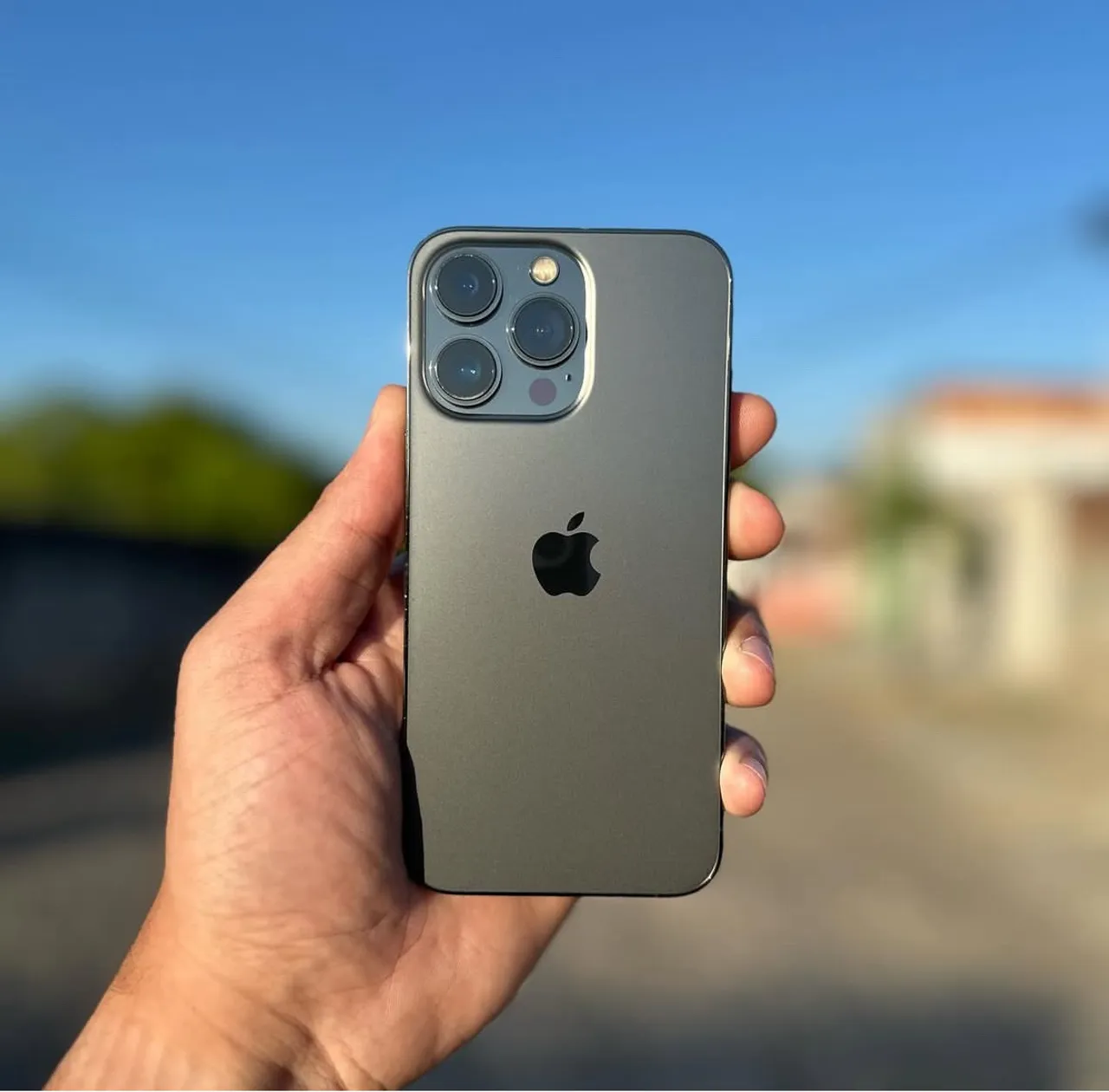 iPhone 13 Pro