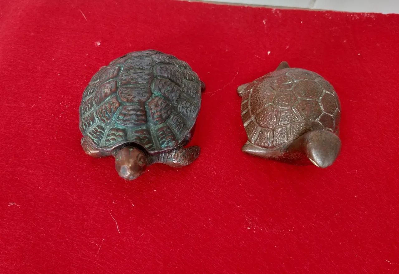 Tartarugas de metal antigas - Foto 2