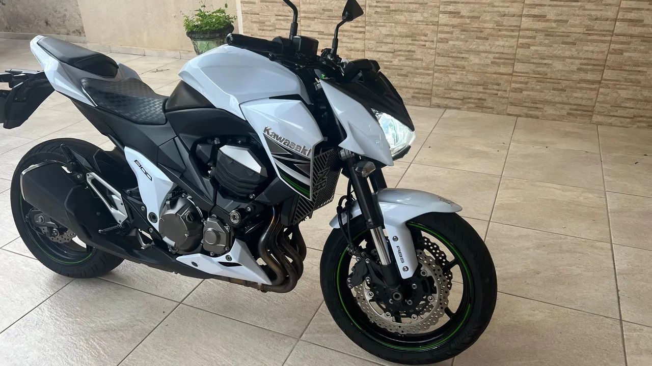 Kawasaki Z800c - Foto 8