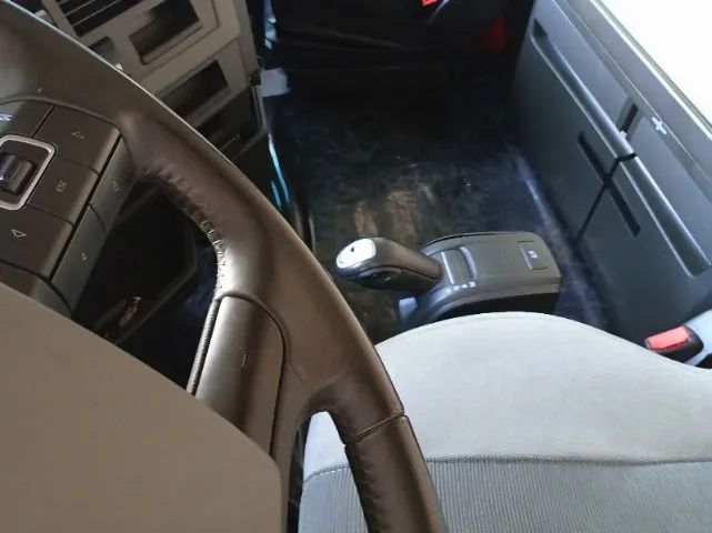 Volvo FH 460 4x2 cavalo 2018 - Foto 2