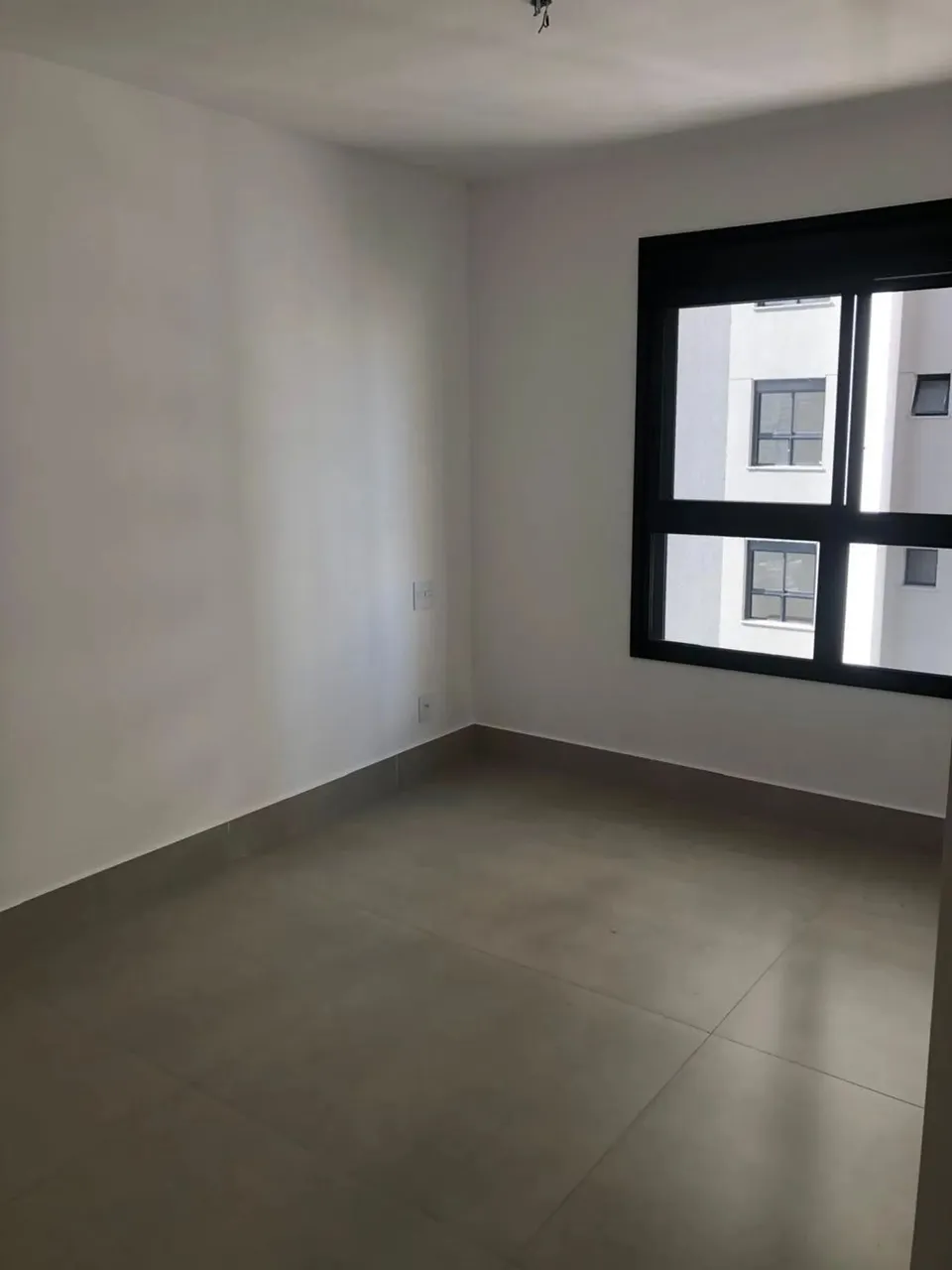 Studio no setor Bueno disponível para aluguel (nunca habitado)