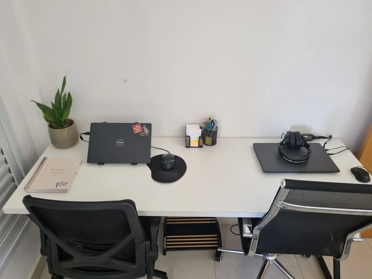 Mesa 1.70x60 para escritório usada (menos de 1 ano)