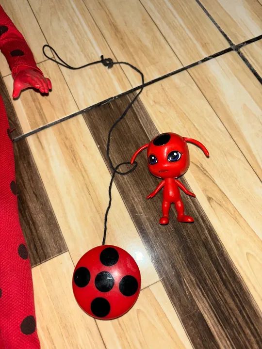 Boneca Miraculos Ladybug  - Foto 2