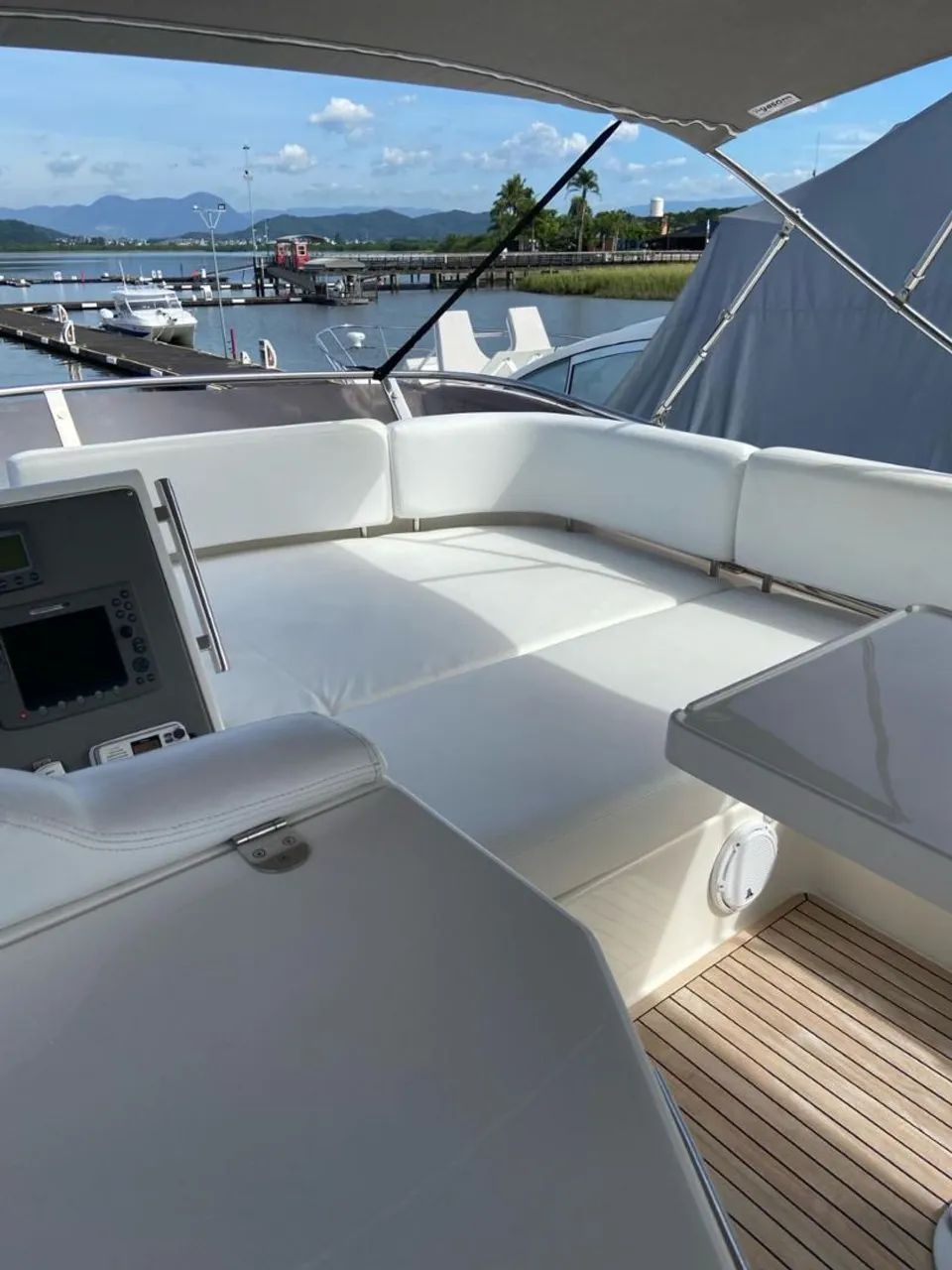 Intermarine 540 Fly - 2011 x2 Volvo D12 800 HP ñ Phantom Triton Azimut Cabrasmar Sedna - Foto 2