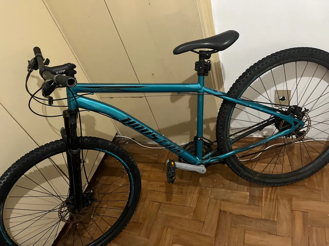 Bicicleta Houston Aro 29 - Azul Turquesa apenas com algumas marcas de uso