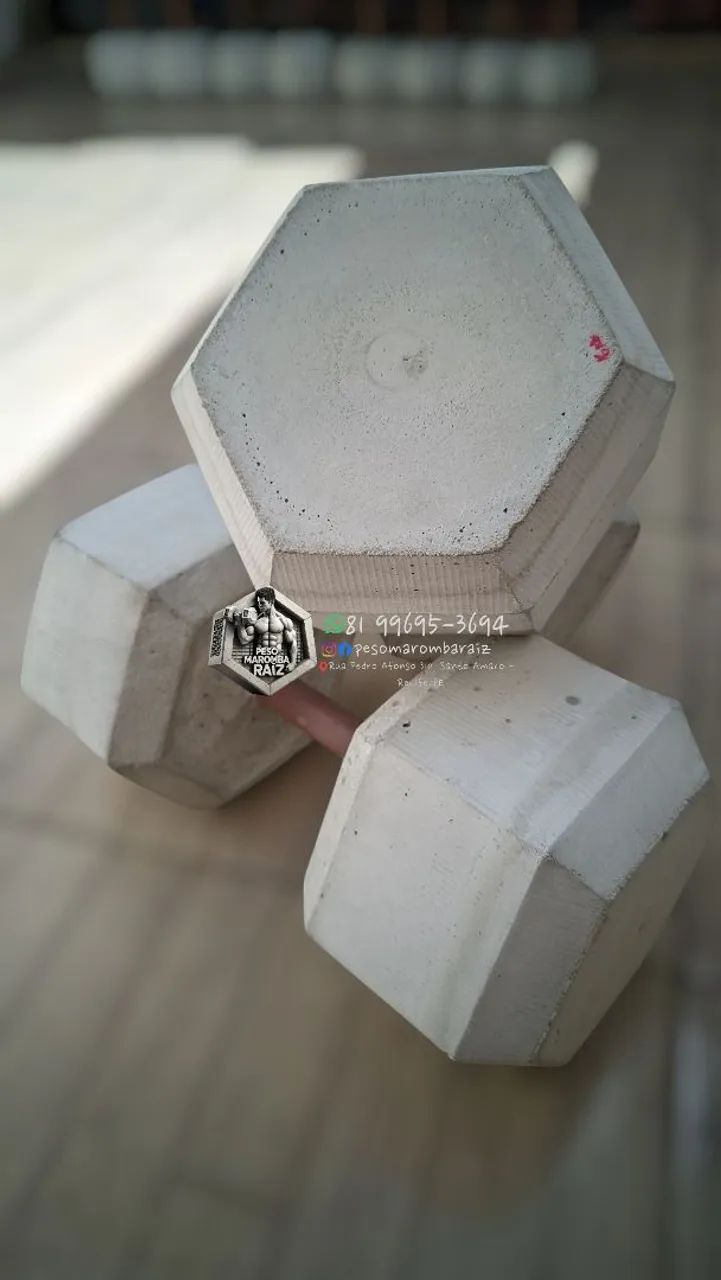Halteres Par de 16kg Sextavados - Foto 4