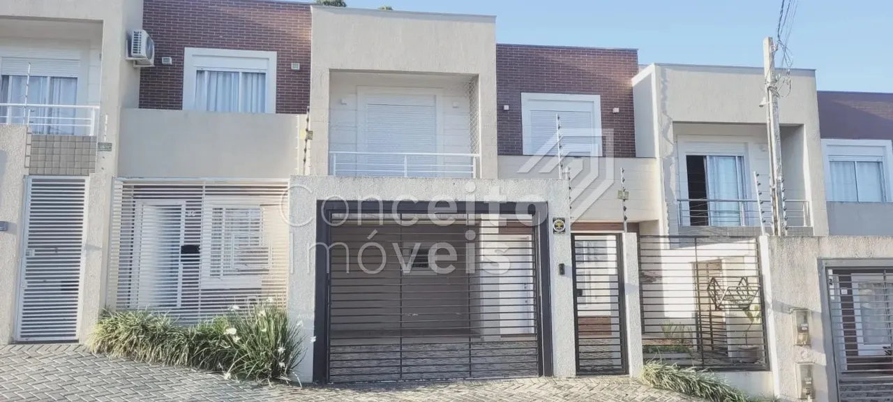 Sobrado Semi Mobilado - Jardim Carvalho
