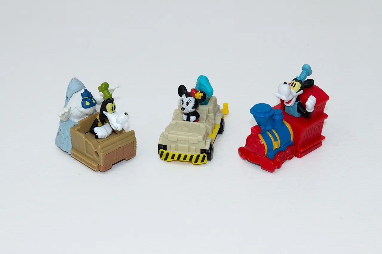 Brinquedos bonecos mickey mcdonalds