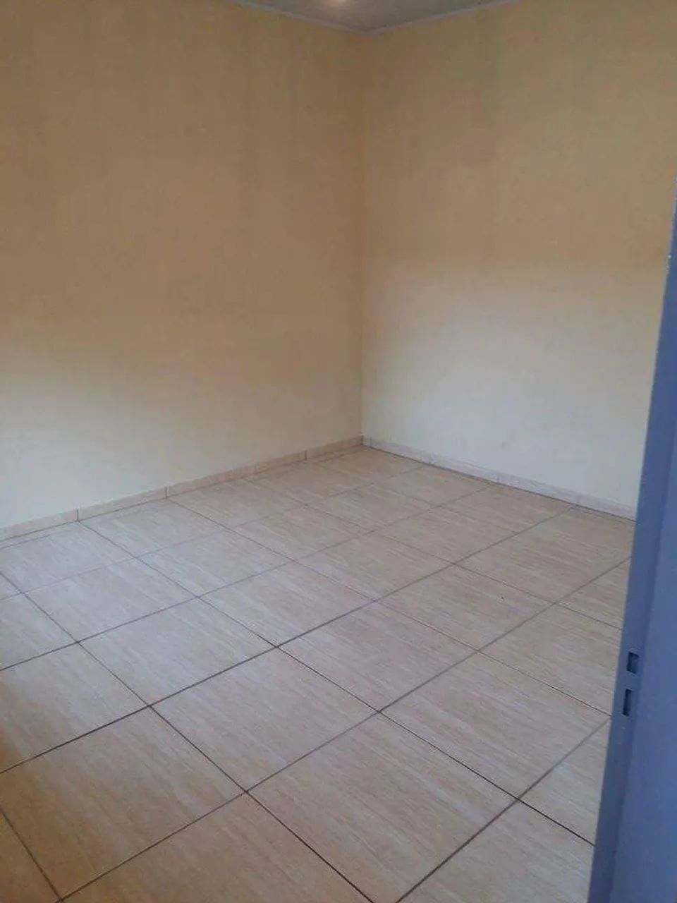 Aluga-se Quartos Mobiliados para Rapazes (incluso água, energia e internet) - Foto 3