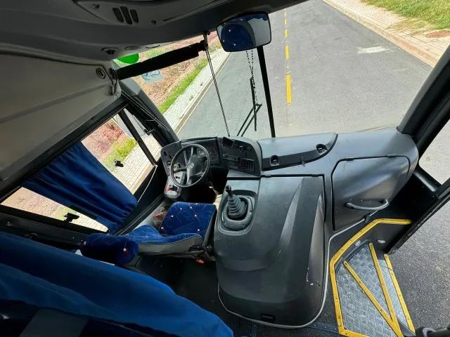 ONIBUS RODOVIARIO MERCEDES BENS COM AR CONDICIONADO  - Foto 5