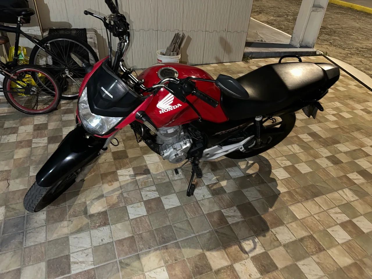 Aluguel e locação  de moto