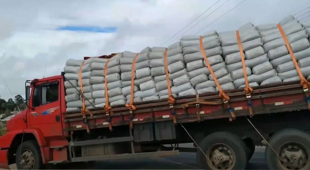 SILAGEM SILO DO CAPIM BRS CAPIAÇU DE EXTREMA QUALIDADE  - Foto 3