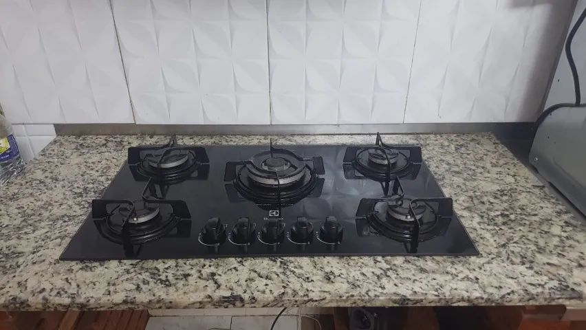 FOGÃO COOKTOP ELETROUX SUPER CONSERVADO COM 5 BOCAS - Foto 4