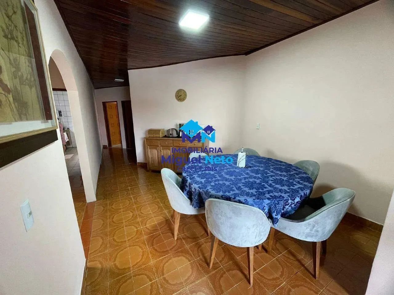 CASA TÉRREA COM 03 QUARTOS E EXCELENTE LOCALIZAÇÃO - BAIRRO LIBERDADE - Foto 3