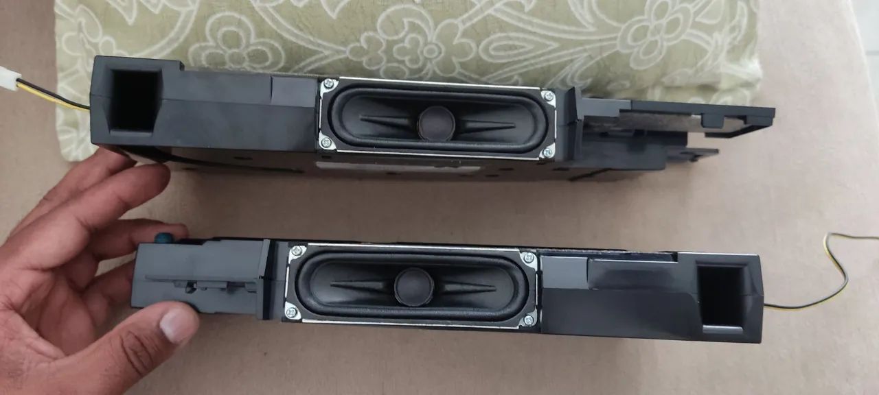 Auto falante tv Samsung original UN55KU6400GXZD - Foto 3