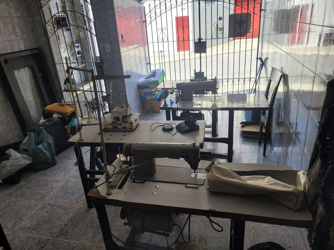 Lote 4 máquinas de costuras industriais - Foto 5