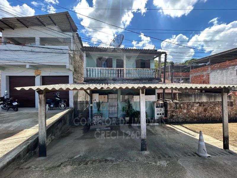 Três casas com 5 quartos sendo 1 suíte no total na Rod. Amaral Peixoto em Bacaxá - Saquare