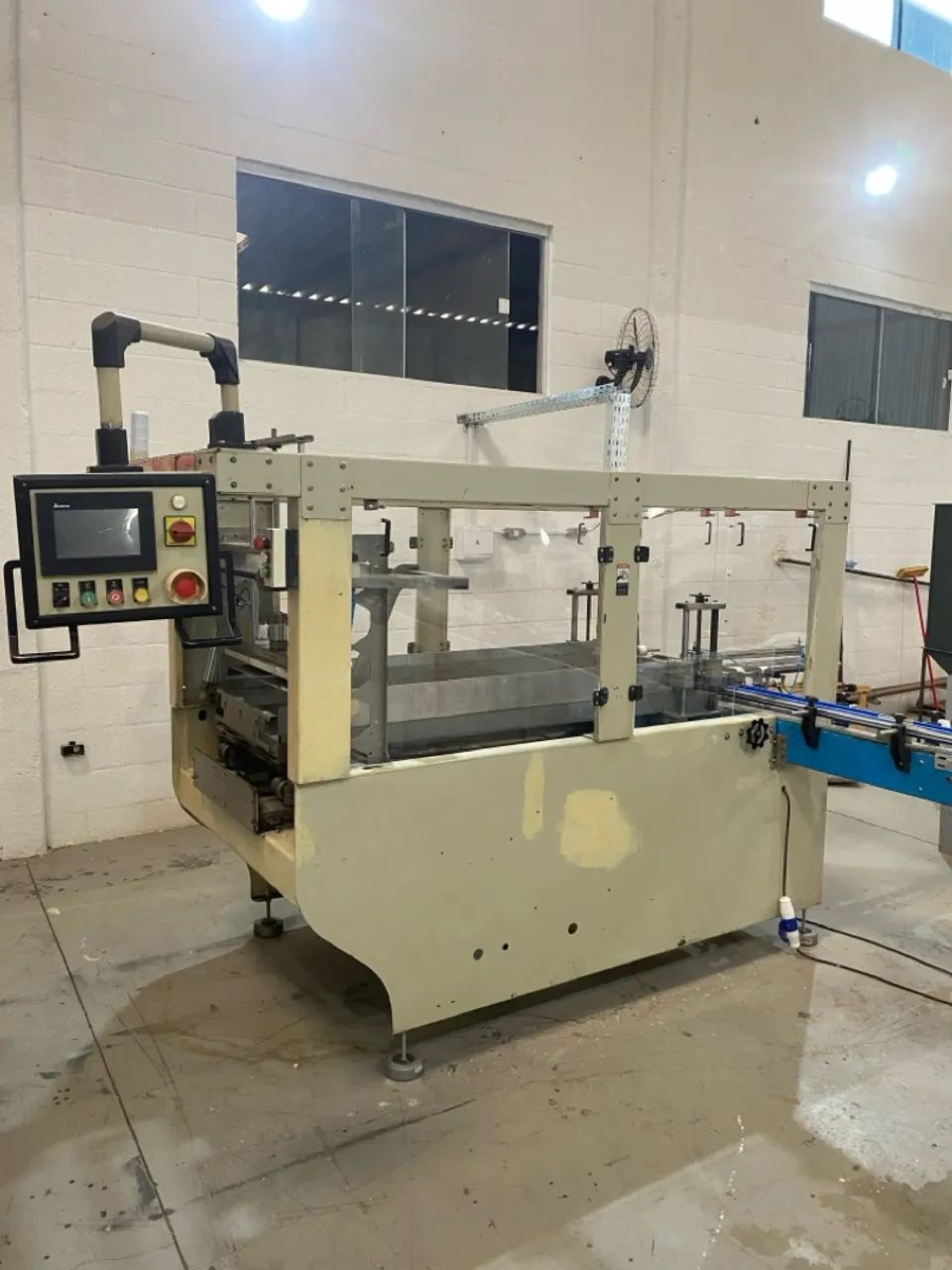 Máquina ensacadeira de frascos marca Narita - Foto 4