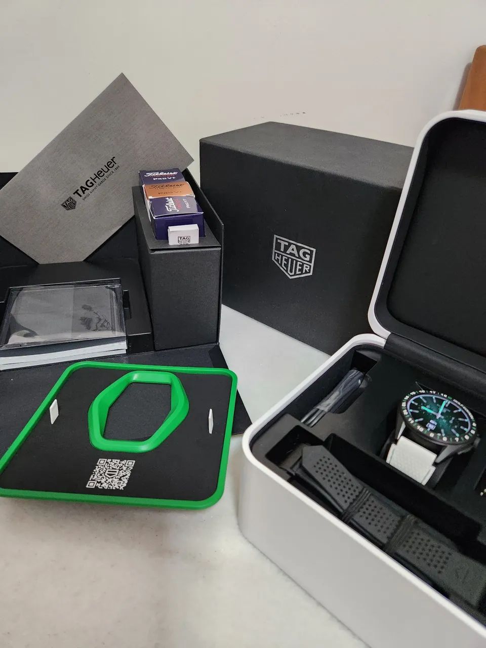 TAG Heuer Connected E4 GOLF EDITION ZERADO COM NF. MANAUL, ACESSÓRIOS E CAIXA. CERTIFICADO - Foto 2