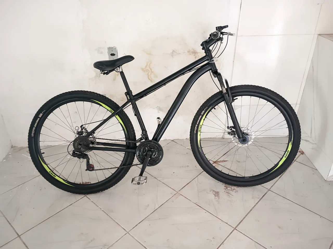 Caloi Velox aro 29 700 a vista