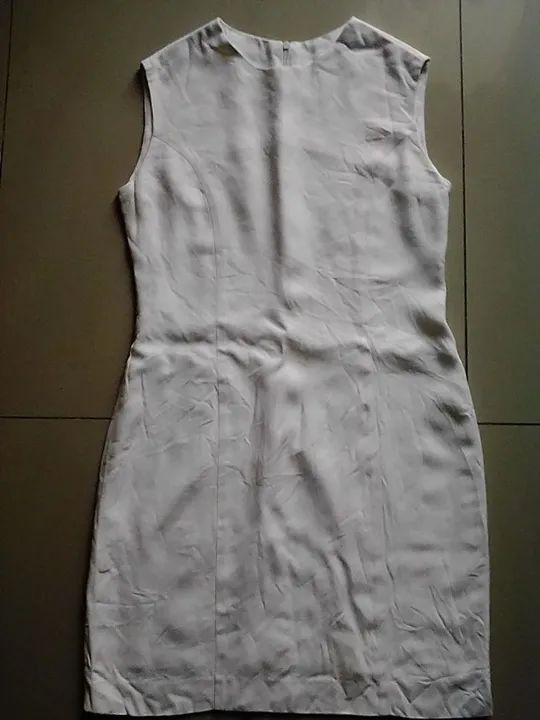 Lote com 2 vestido Tam M veste Tam 40 