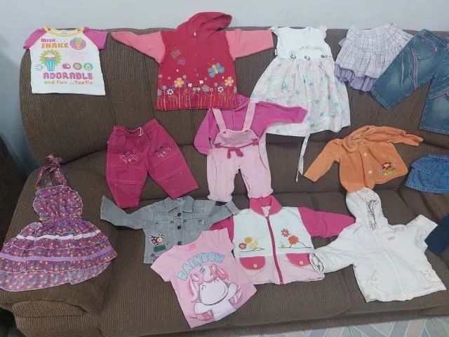 Lote Menina 15 peças - Tamanho 1 Ano - Foto 2