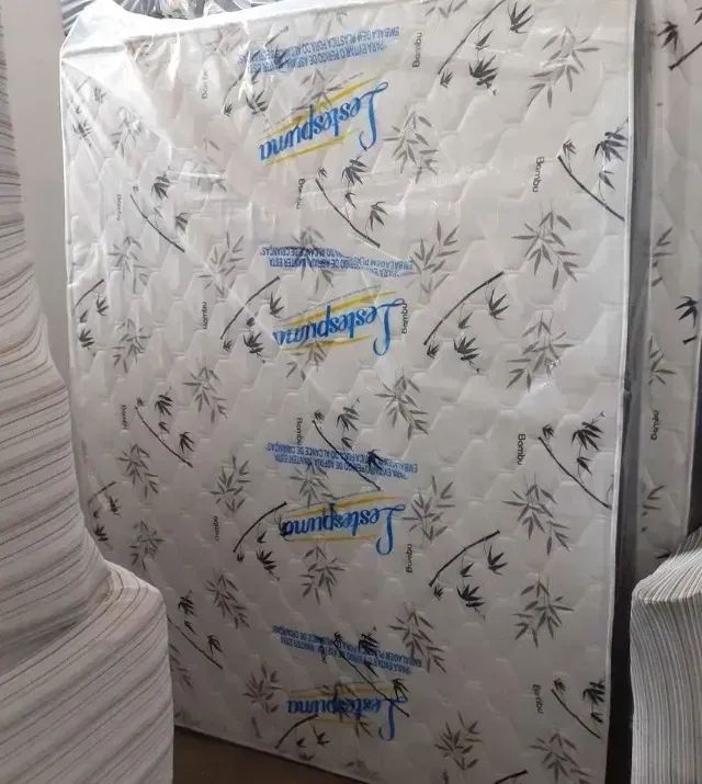 Colchão Leste espuma, tamanho queen 158x198 com densidade 60 