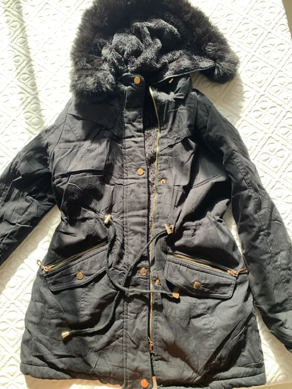 Casaco de inverno feminino com capuz de pelo