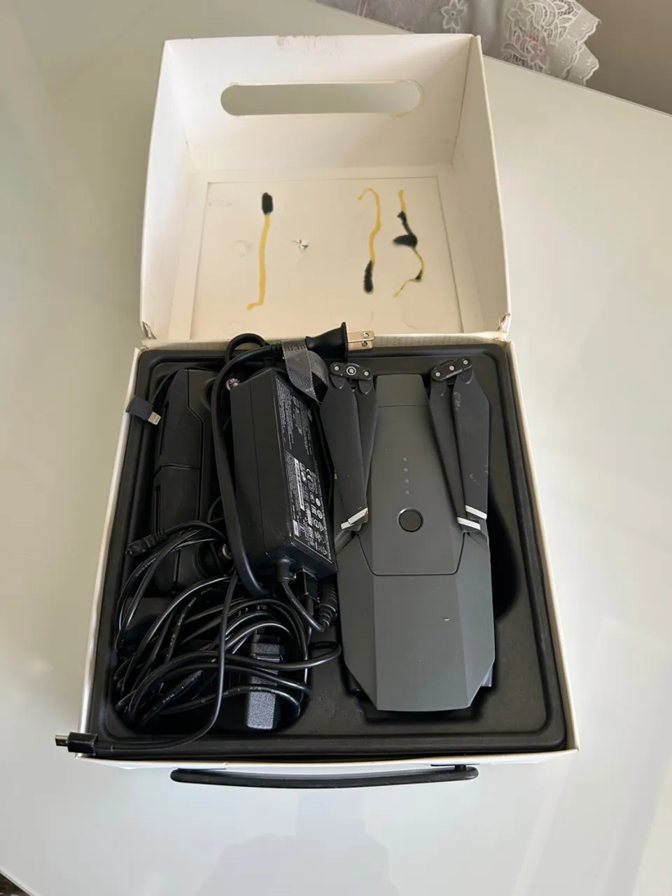 Drone DJI Mavic Pro - Semi-novo com acessórios