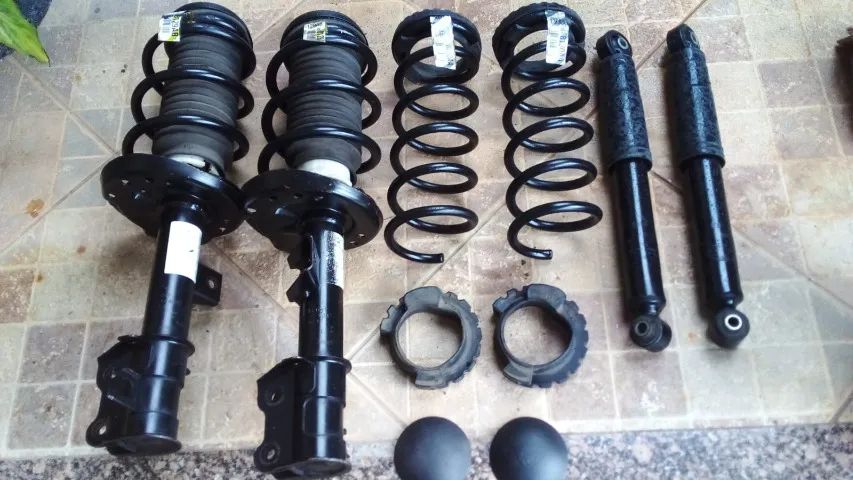  Amortecedores e molas originais do Fiat 500 (conjunto)