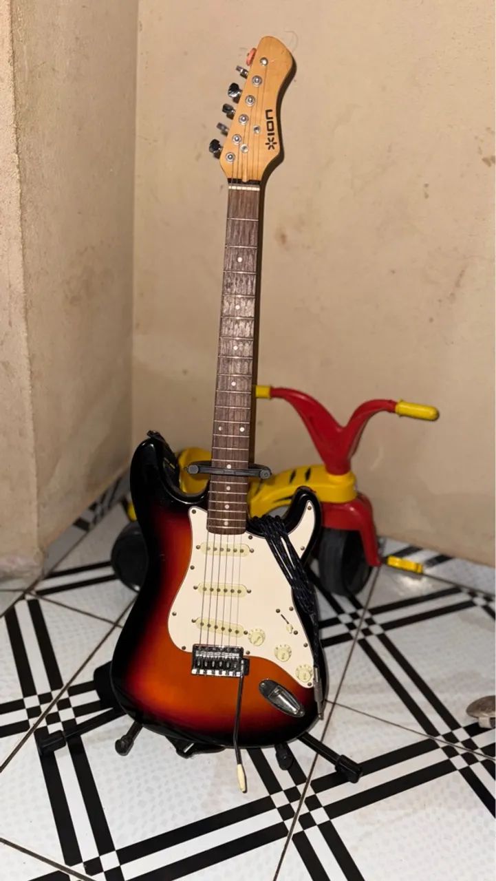 Guitarra Elétrica SUNBURST ION - Foto 2