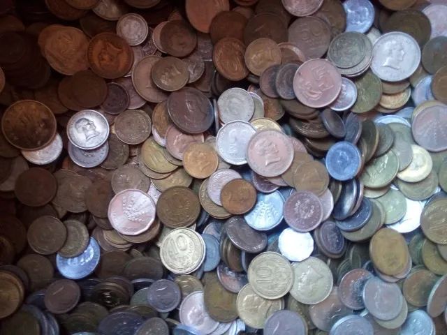1kg moedas antigas uruguaia - Foto 3