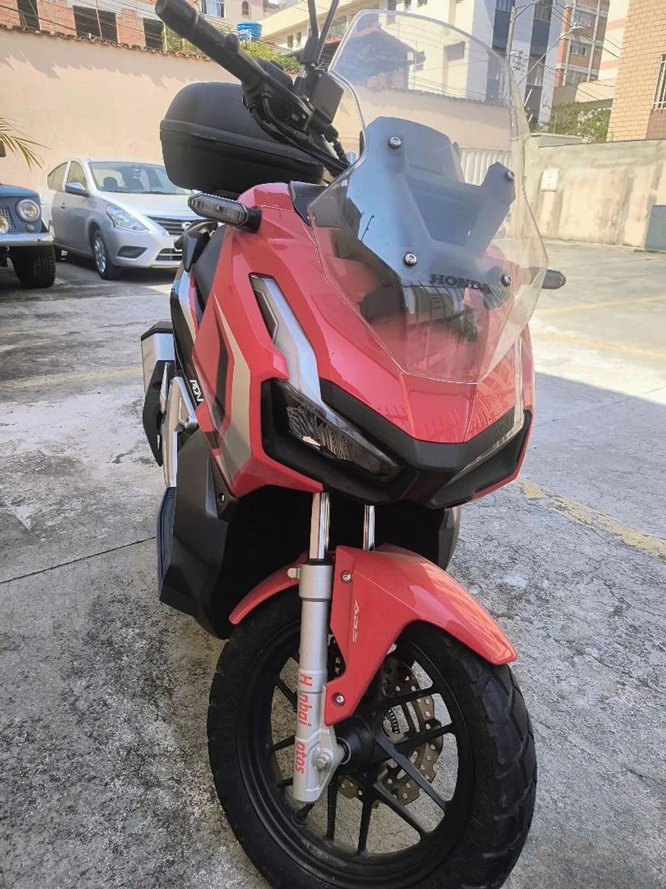 Honda ADV 150 - Impecável 